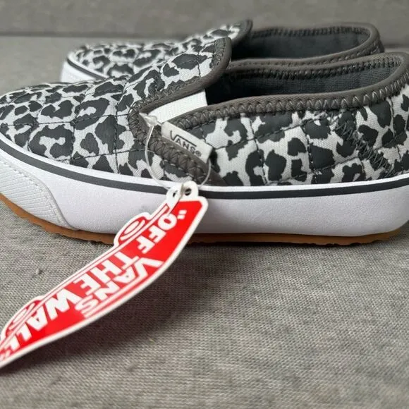 Vans Canvas Animal Print Slip On Shoes Sneakers Youth Kids Size 13 Gray NWT