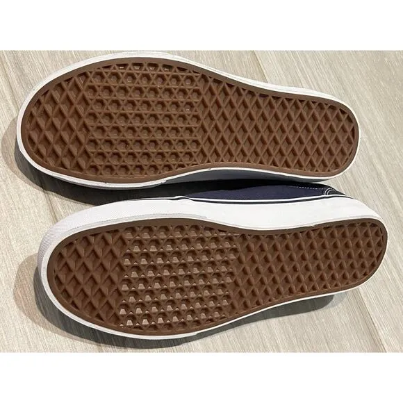 VANS Classics Blue White Men 7 Women 8.5 Low Top Sneaker Shoes Lace Textile