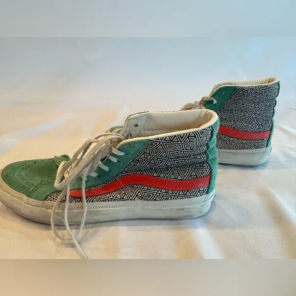 Vans Mens/Women’s Off The Wall High-Top Colorful Sneakers Men 7 Women 8.5