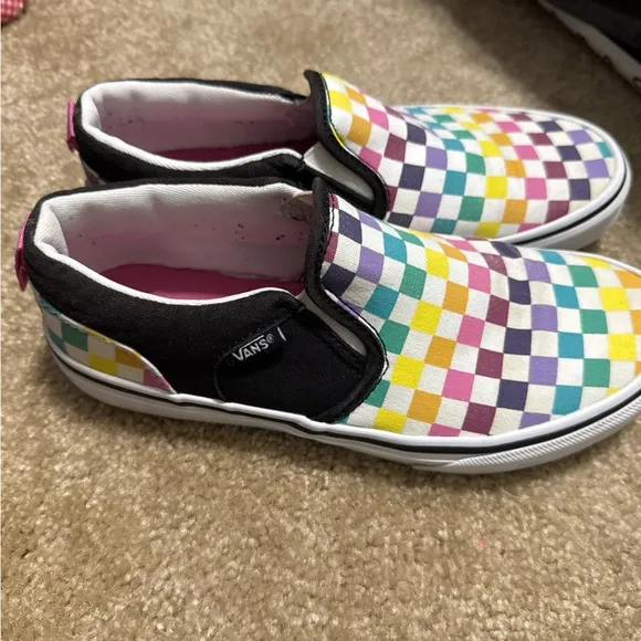 Vans Off the Wall Rainbow Checkered 500714 Skate Youth Size 4.5 Slip On Sneakers