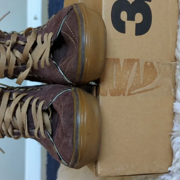 Vans SK8 Hi Year of the Horse