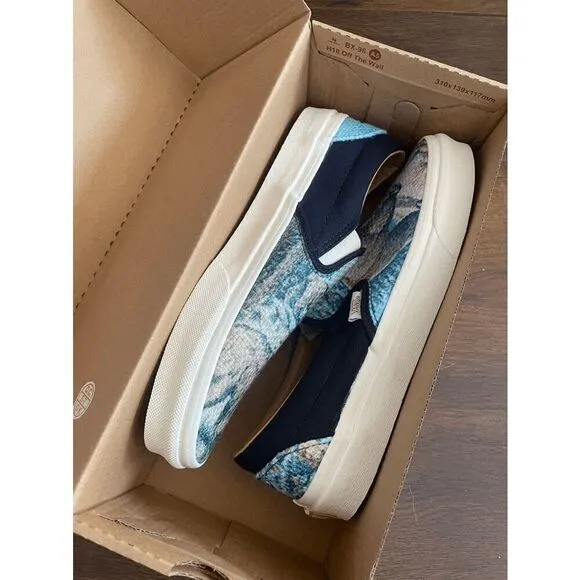 vans slip on Cali Tapestry Bear women size 8.5
