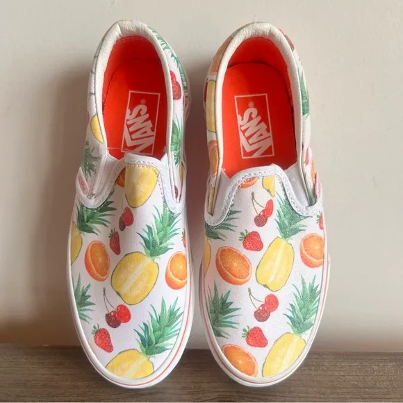 VANS Slip On Fruit Cup Unisex Shoe Size 6 or 4.5 #242709
