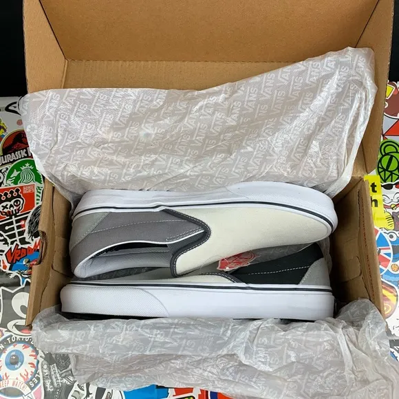 Van's Slip-on Mix Match Gry Blk Wht Various Sizes