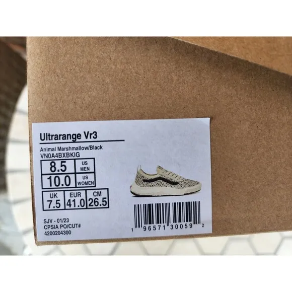 Vans Ultrarange VR3 Animal Marshmellow Men's Size 8.5 Knit Sneakers Shoes White