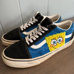 Vans x SpongeBob Old Skool Sneakers Blue Black Size 8.5 Rare Collab Style Unisex