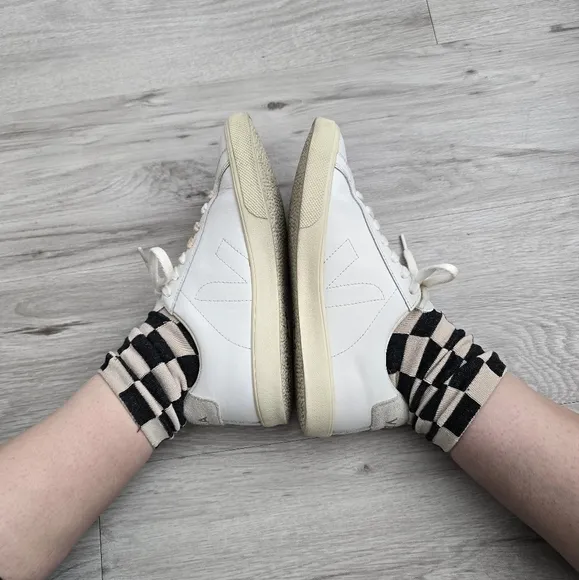 Veja | Esplar white leather sporty monochrome tennis prep sneakers | WMS 6