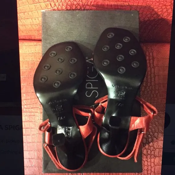 VIA SPIGA SEXY SANDAL - NEW / NEVER WORN