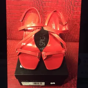 VIA SPIGA SEXY SANDAL - NEW / NEVER WORN
