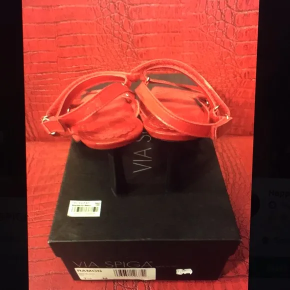 VIA SPIGA SEXY SANDAL - NEW / NEVER WORN