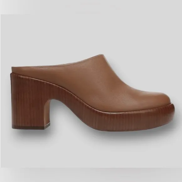 VINCE NWT Sz 8.5 Navina Leather Mule in Tan