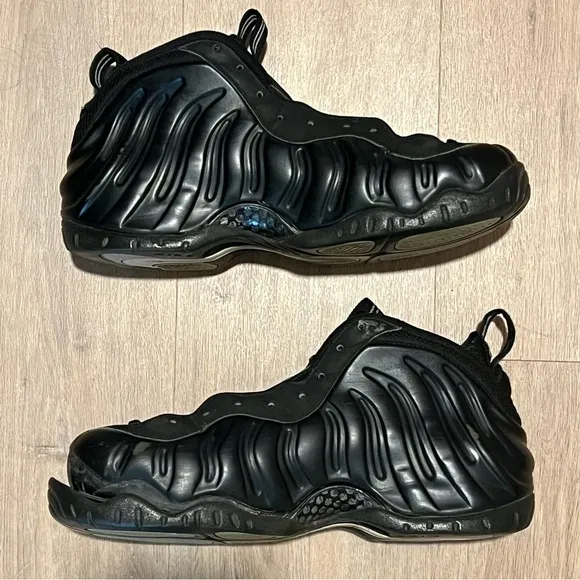 Vintage 2004 Nike Air Foamposite Pro Black Men Size 10.5