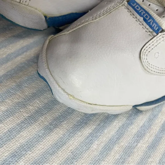 Vintage 2005 Jordan 13 UNC Air Jordan Basketball shoes