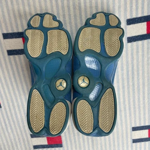 Vintage 2005 Jordan 13 UNC Air Jordan Basketball shoes