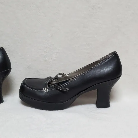 VINTAGE 90s Maurices Black Vegan Leather Platform Chunky Heel Maryjane Shoes 10