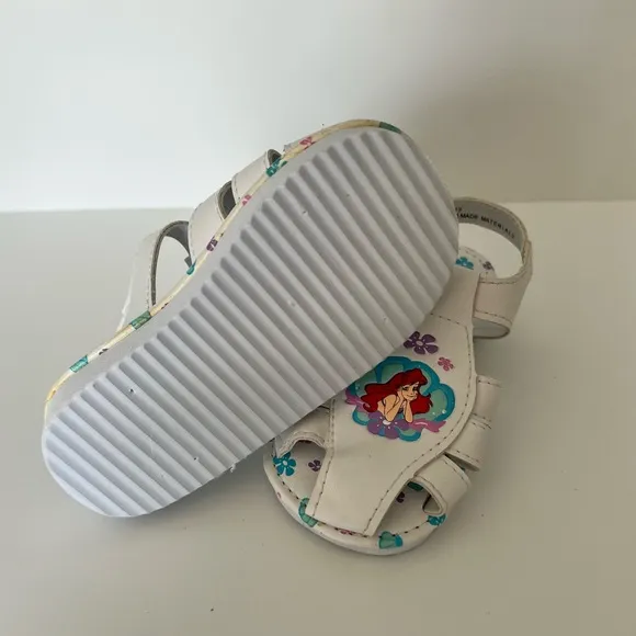 Vintage 90s The Little Mermaid Sandals Size 6