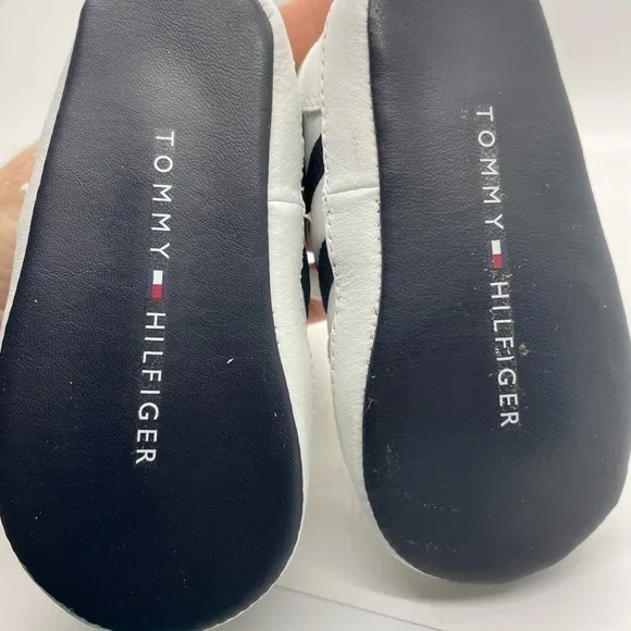 Vintage 90s Tommy Hilfiger TH Baby Crib Shoes Size 4 White 9m‌‌