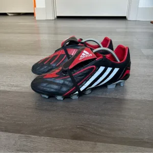 Vintage • Adidas Predator Absolion Powerswerve TRX AG • 915617 - Black/Red Sz 10