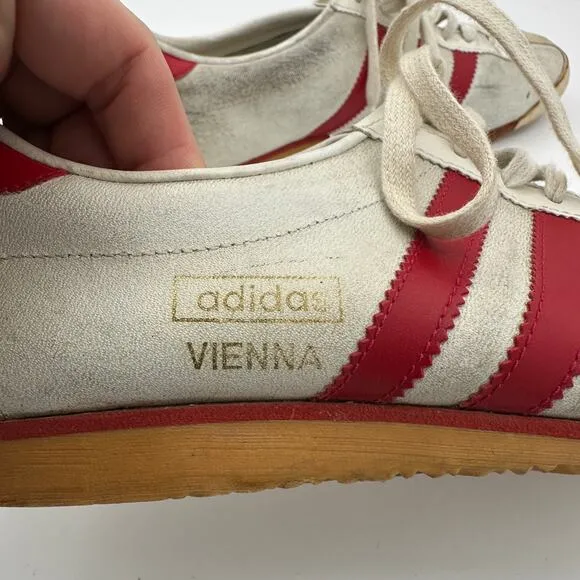 Vintage Adidas Vienna Sneakers Shoes Mens Size 8 White Red Gum Leather RARE