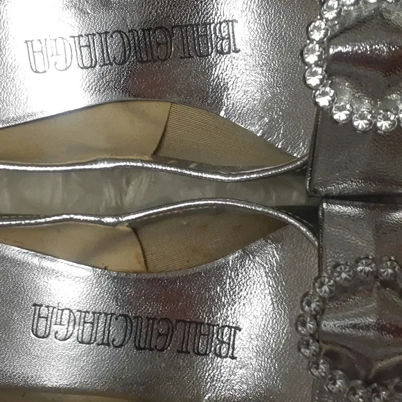 Vintage Balenciaga Silver Kitten Heels Size 6