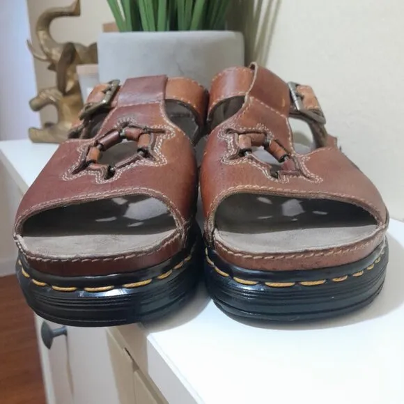 Vintage Brown Sun Star Leather Dr Marten Sandals Wms 8US   41EU  7UK