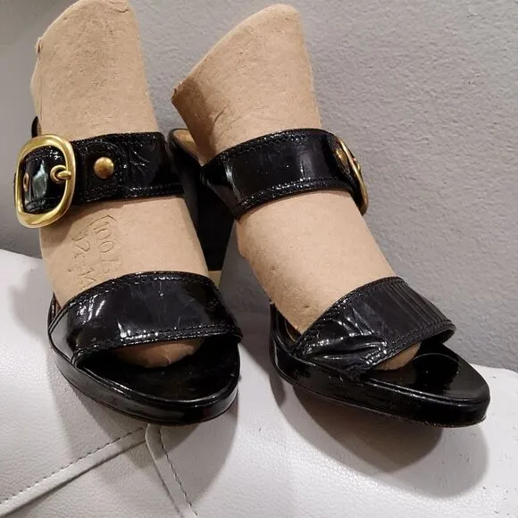 Vintage Coach Giada Patent Leather Sandals Size 7,5