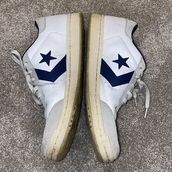 Vintage Converse All Star‎ Low Top Basketball Shoes Men’s Size 10