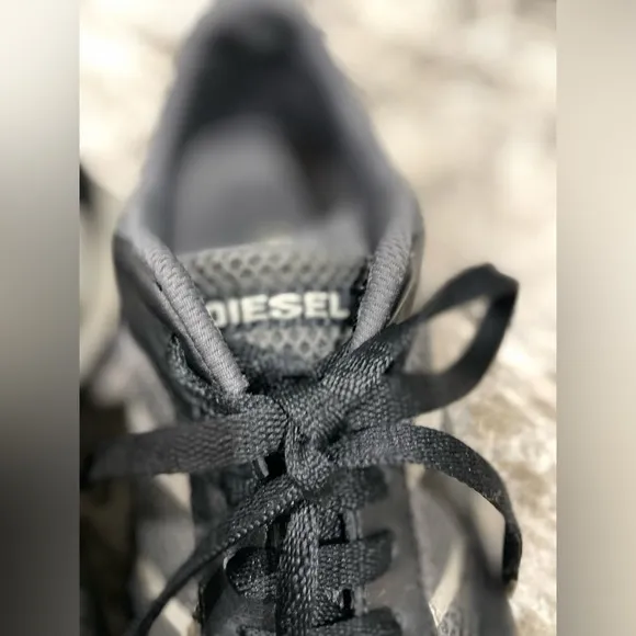 Vintage Diesel Mills Y2K Leather Sneakers Shoes Mens Size 10.5