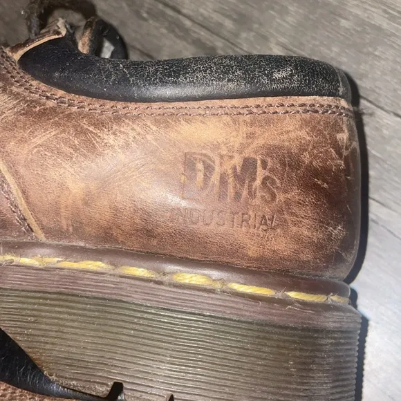Vintage Dr Doc Martens 7733 Brown Shoes Made In England  Mens Size 10