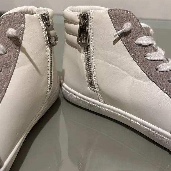 Vintage Havana Women's High-Top Sneakers size 8.5