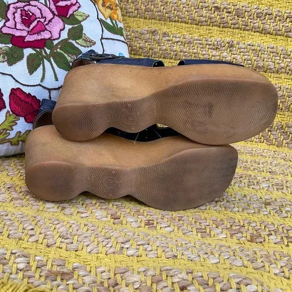 Vintage Hi There Famolare Italian Platform Leather Wedge Sandals 8.5 Narrow