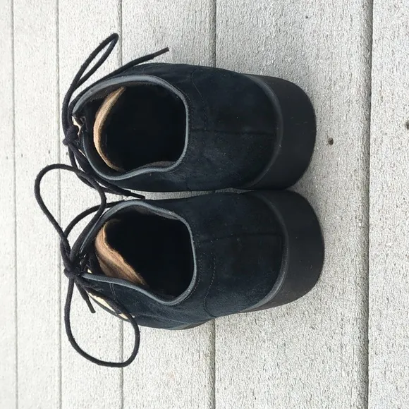 Vintage Hush Puppy Suede Black and Tan Suede Lace Up Dress Shoes 4.5Y