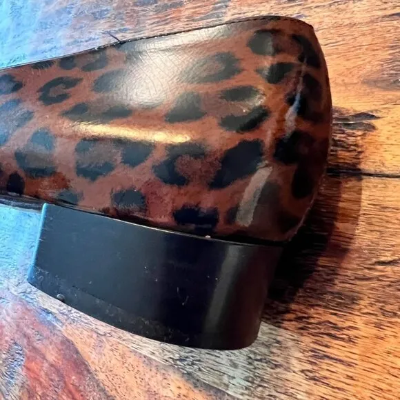 Vintage Leopard Salvador Ferragamo 8M