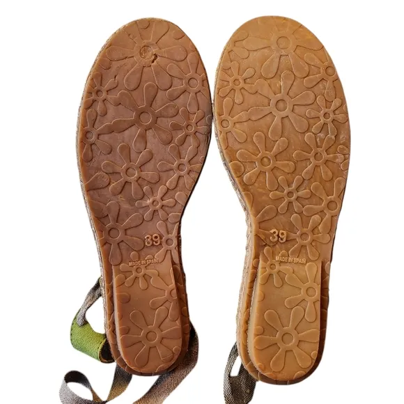 Vintage lisa b. Green and Tan Art No. 67700 Ankle Tie Sandals Size 39 w/Box