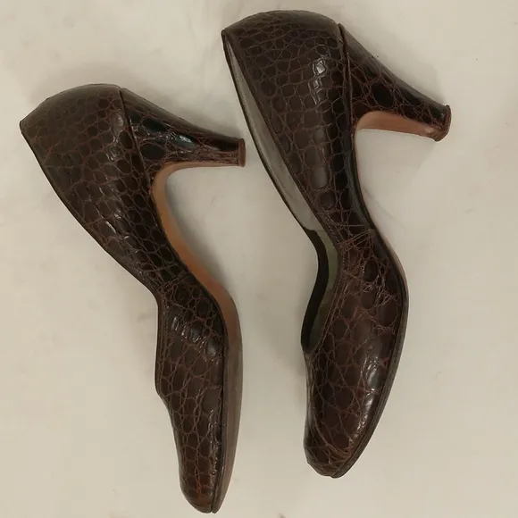 Vintage Lizard Skin Shoes 2.5&quot; Heel Classic Dress or Business Pump sz 8 Leather