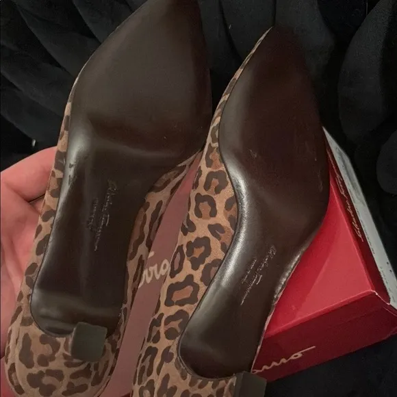 Vintage NEW Salvatore Ferragamo Leopard Print Women's Shoes 6.5
