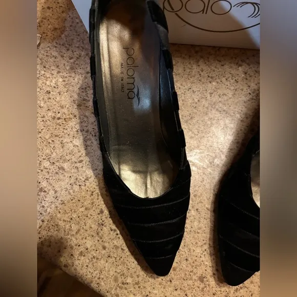 Vintage Paloma Heels black velvet and satin 9