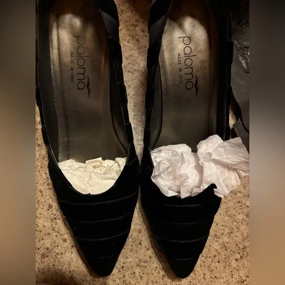 Vintage Paloma Heels black velvet and satin 9