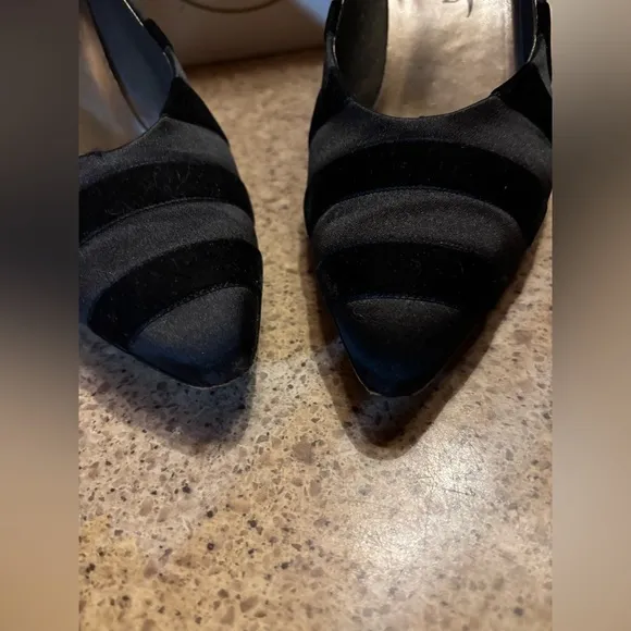 Vintage Paloma Heels black velvet and satin 9