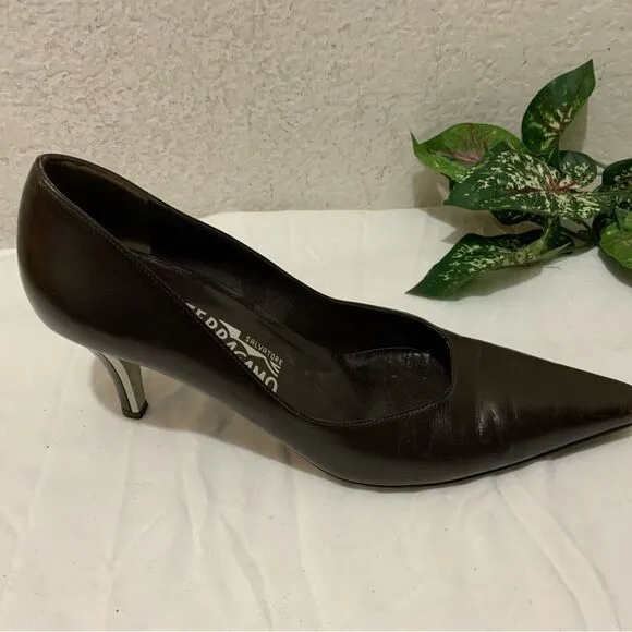 Vintage Salvatore Ferragamo brown leather shoes 8.5 2A