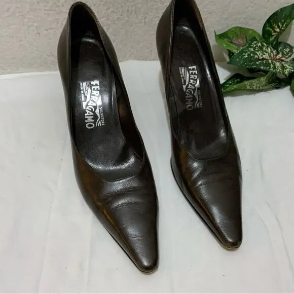Vintage Salvatore Ferragamo brown leather shoes 8.5 2A