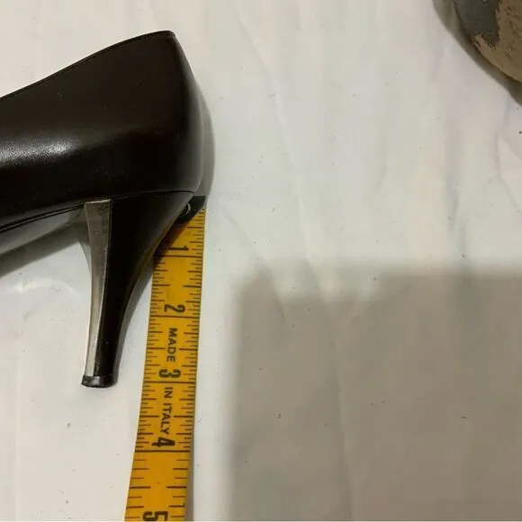 Vintage Salvatore Ferragamo brown leather shoes 8.5 2A