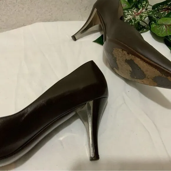 Vintage Salvatore Ferragamo brown leather shoes 8.5 2A
