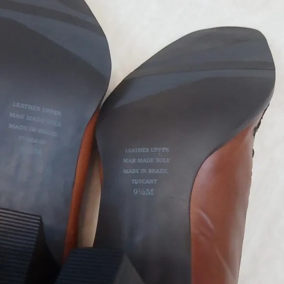 Vintage Style  Leather Worthington Shoes!