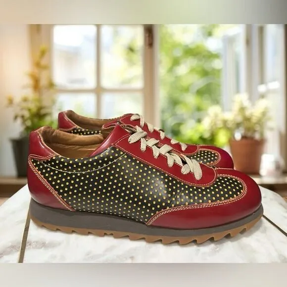 Vintage RARE Dooney and Bourke Leather Made in Italy Sneakers Shoes Size 9