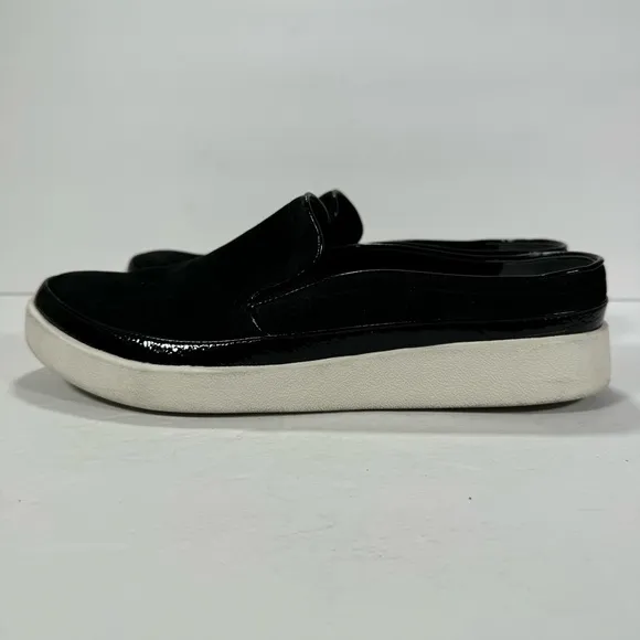 Vionic Effortless Black Nubuck Slip-On Shoes Women’s Size 8