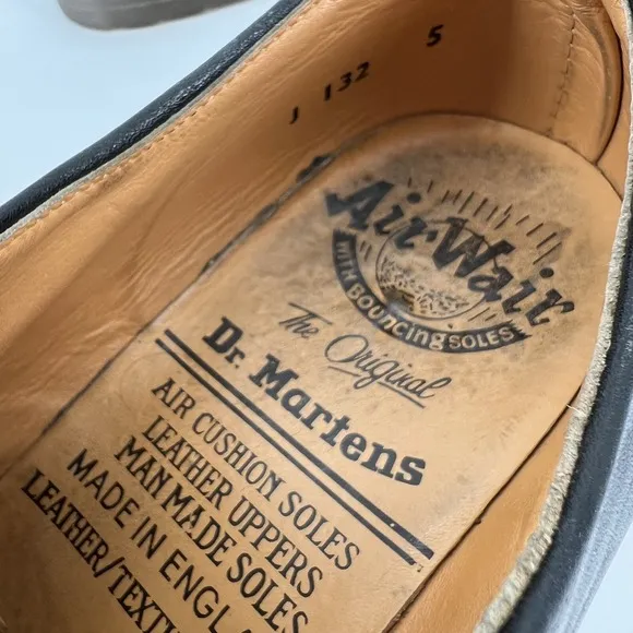 Vtg Dr Doc Martens Made in England Chunky Oxford US 7 Platform Shoes Black J132