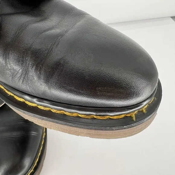 Vtg Dr Doc Martens Made in England Chunky Oxford US 7 Platform Shoes Black J132