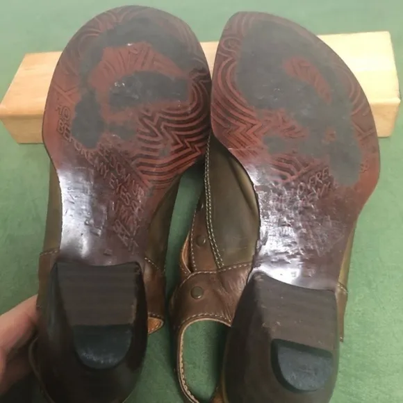 VTG John Fluevog Freedom Line Slingback Shoes