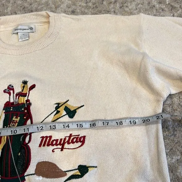 VTG Munsingwear size M 100% cotton made in USA golf theme embroidered sweater